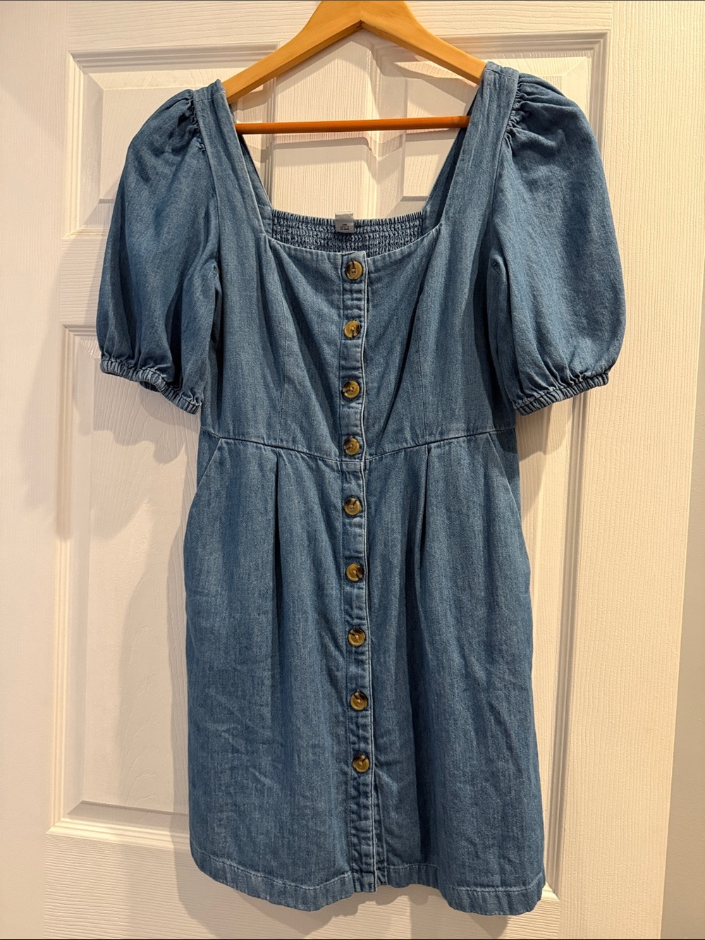 Old Navy Light Blue Denim Button-Front Puff Sleeve Dress